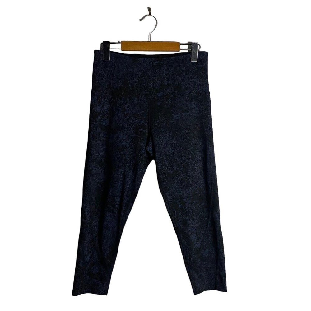 Tuff Athletics Women's Blue Pattern Capri Pants